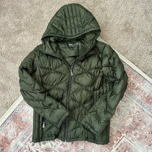 Michael Kors Packable Down Filled Olive Green Fitted Hooded Lightweight Jacket